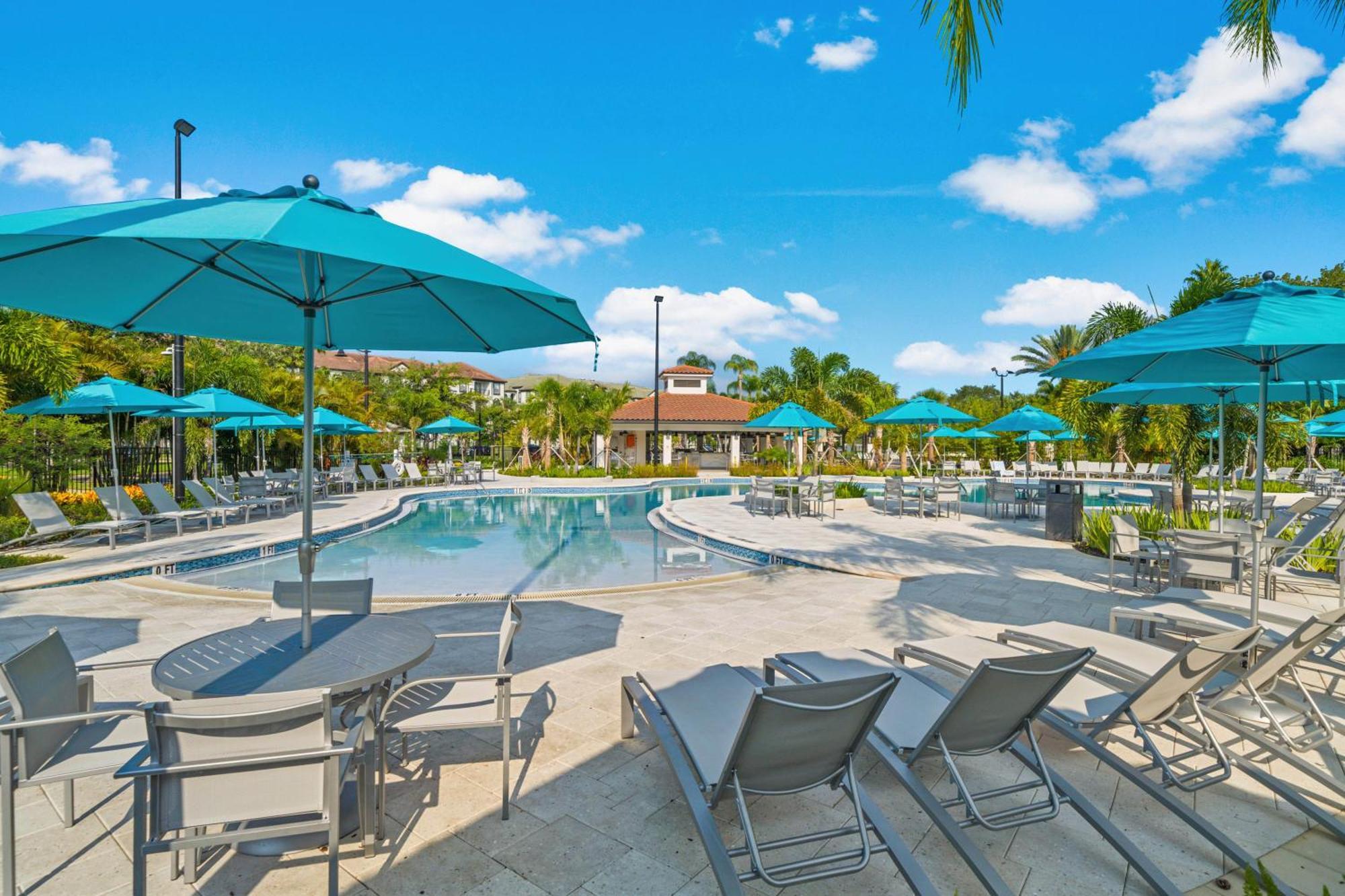 Beautiful Condo W Private Balcony Near Universal Orlando Bagian luar foto