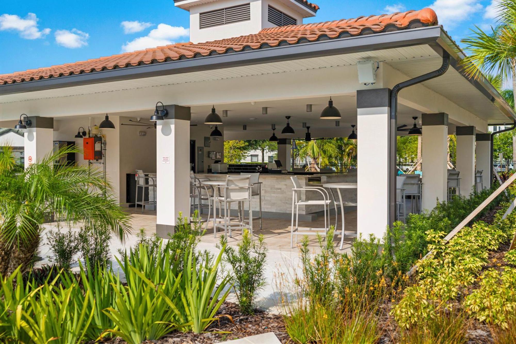 Beautiful Condo W Private Balcony Near Universal Orlando Bagian luar foto
